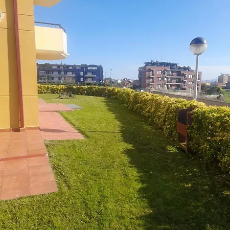 Bajo Con Jardin